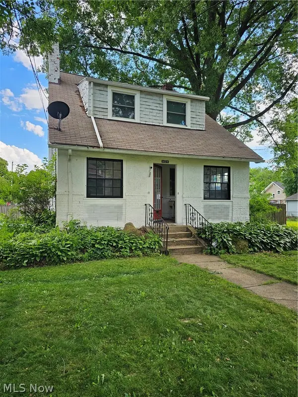 1624 Preston Avenue, Akron, OH 44305