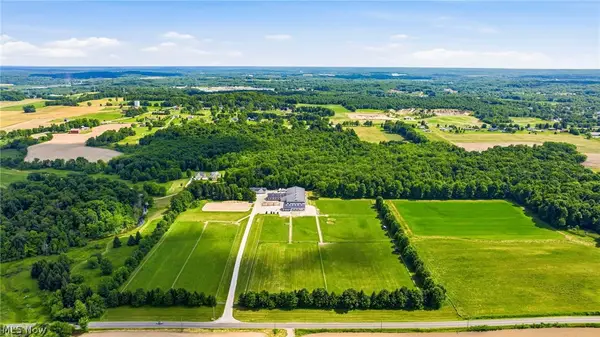 3126 Mennonite Road, Mantua, OH 44255