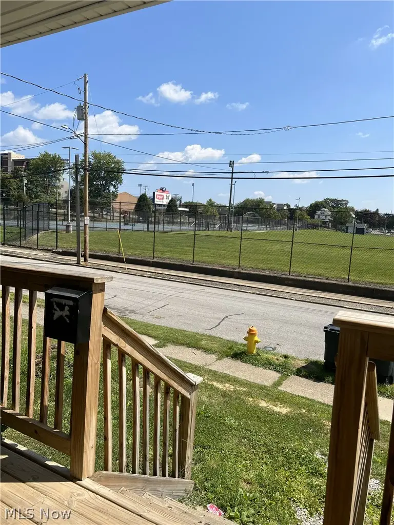 454 Kling Street, Akron, OH 44311 - #3