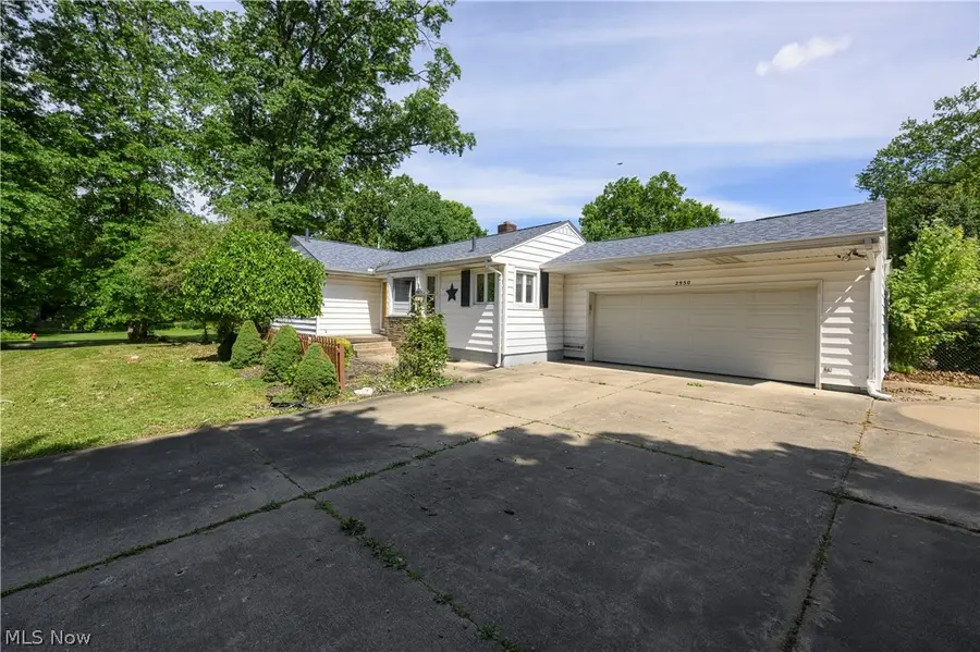 2950 Stanton Nw Avenue, Massillon, OH 44647 - #3