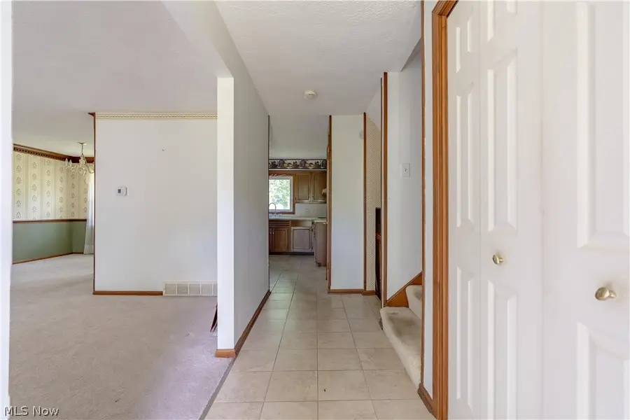 8142 Walter Nw Street, Massillon, OH 44646 - #3