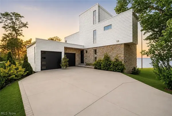 280 Buckeye Drive #7, Sheffield Lake, OH 44054