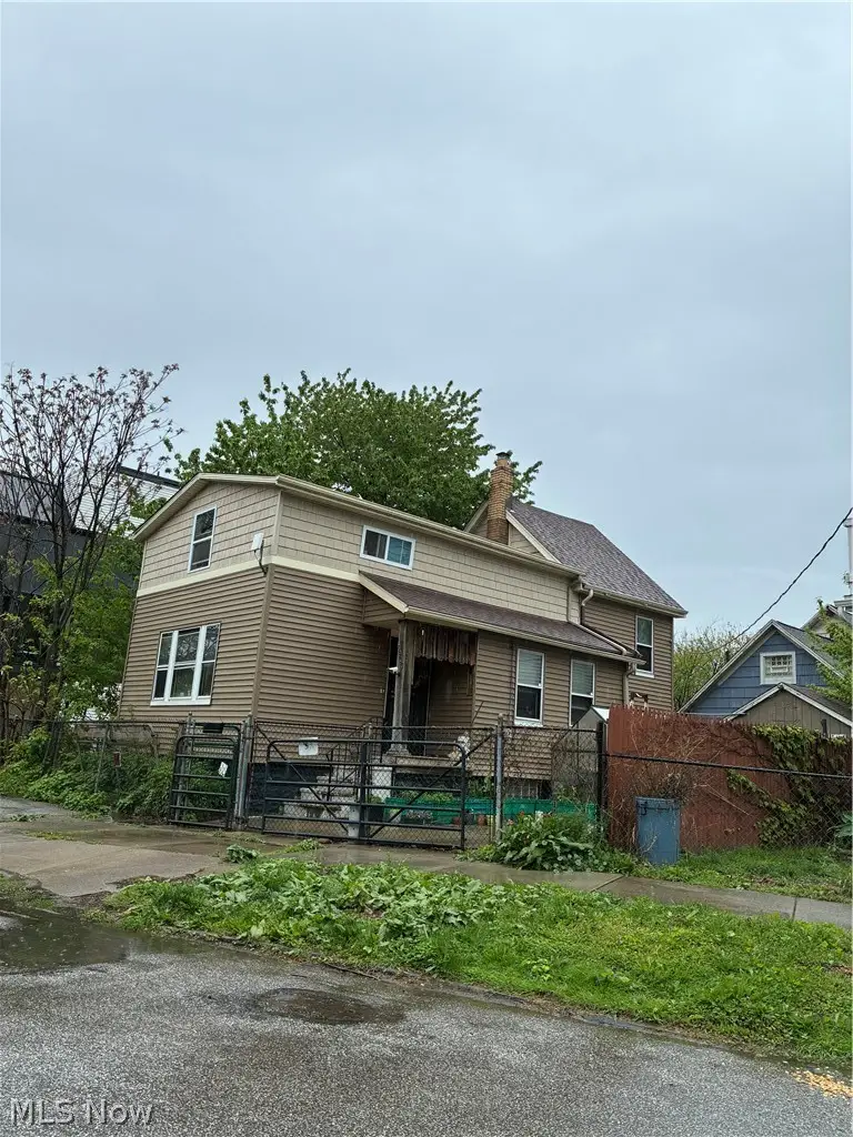 5900 Lawn Avenue, Cleveland, OH 44102 - #2