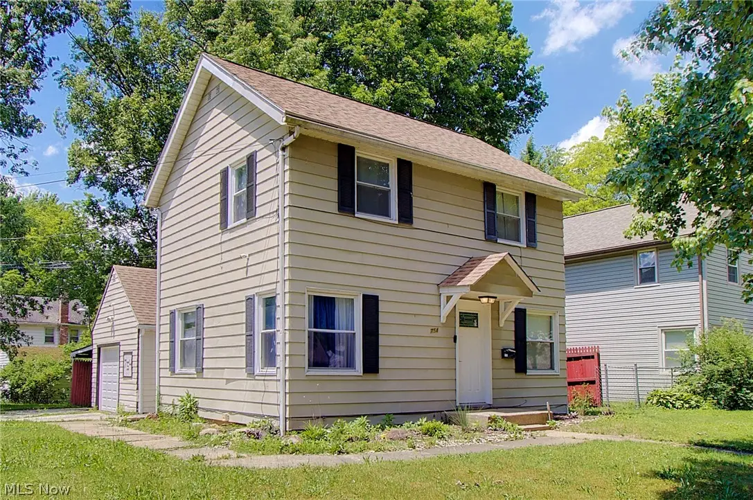 754 Hayden Avenue, Akron, OH 44320 - #1