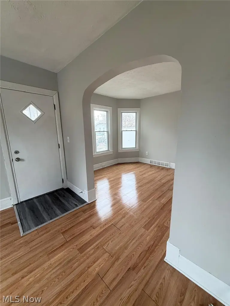 1011 E 72nd Place, Cleveland, OH 44103 - #2