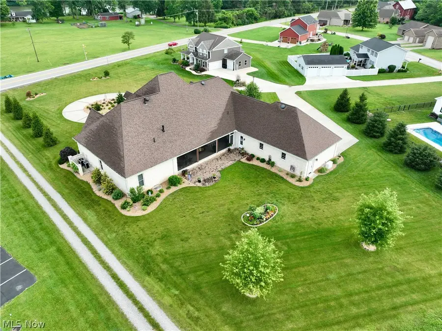 55 Mallard Lane, Saint Marys, WV 26170 - #2
