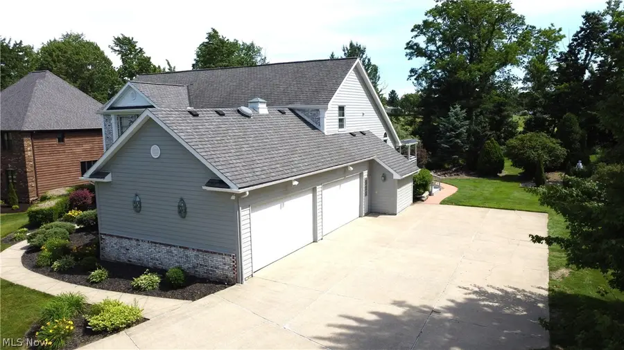 2740 S Canyon Trail, Hinckley, OH 44233 - #2
