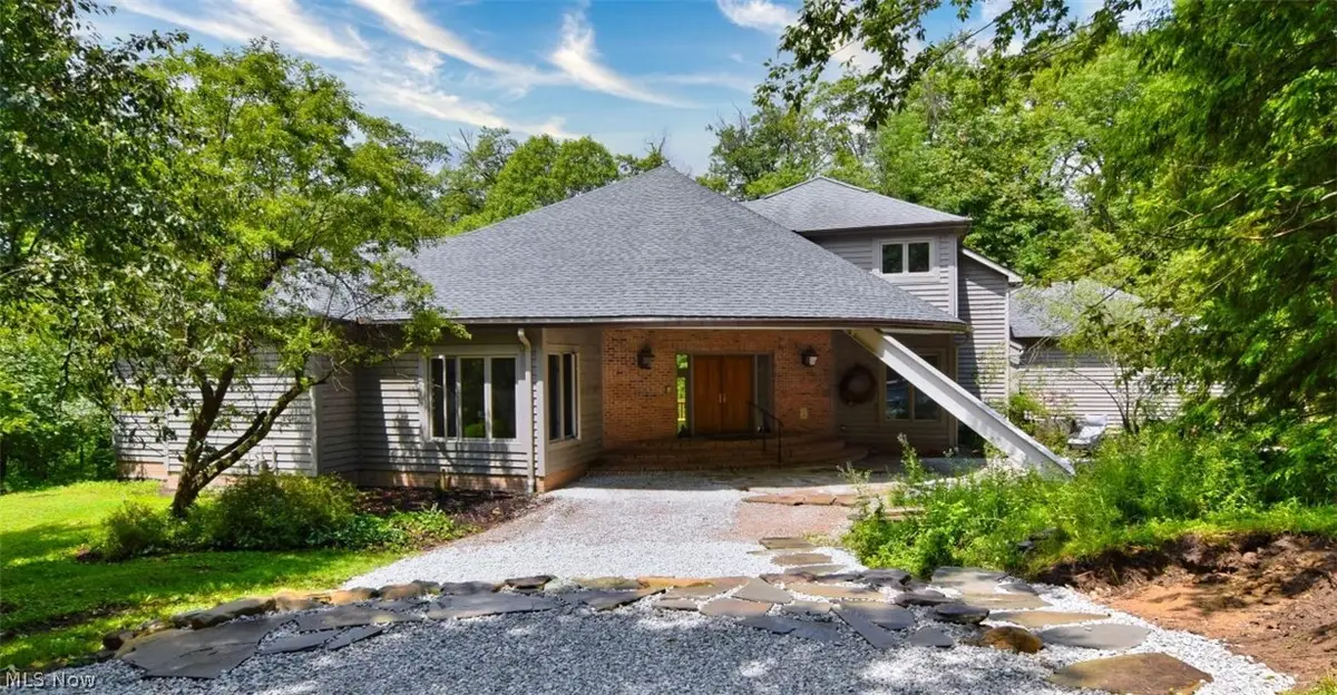 13540 Ledgebrook Lane, Chagrin Falls, OH 44022 - #1