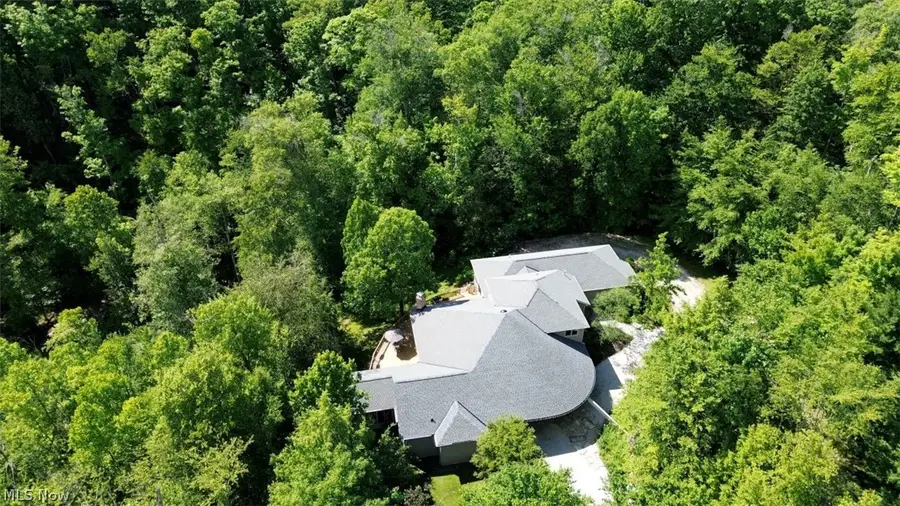 13540 Ledgebrook Lane, Chagrin Falls, OH 44022 - #3