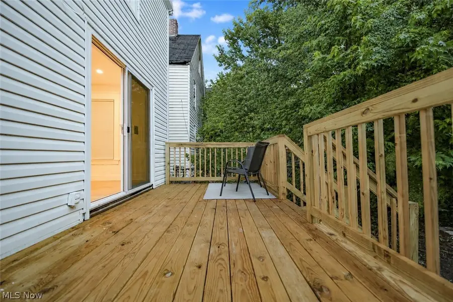3916 Mapledale Avenue, Cleveland, OH 44109 - #3