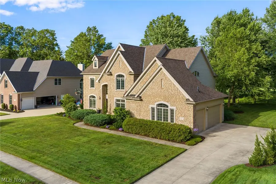 583 Legends Row, Avon Lake, OH 44012 - #3