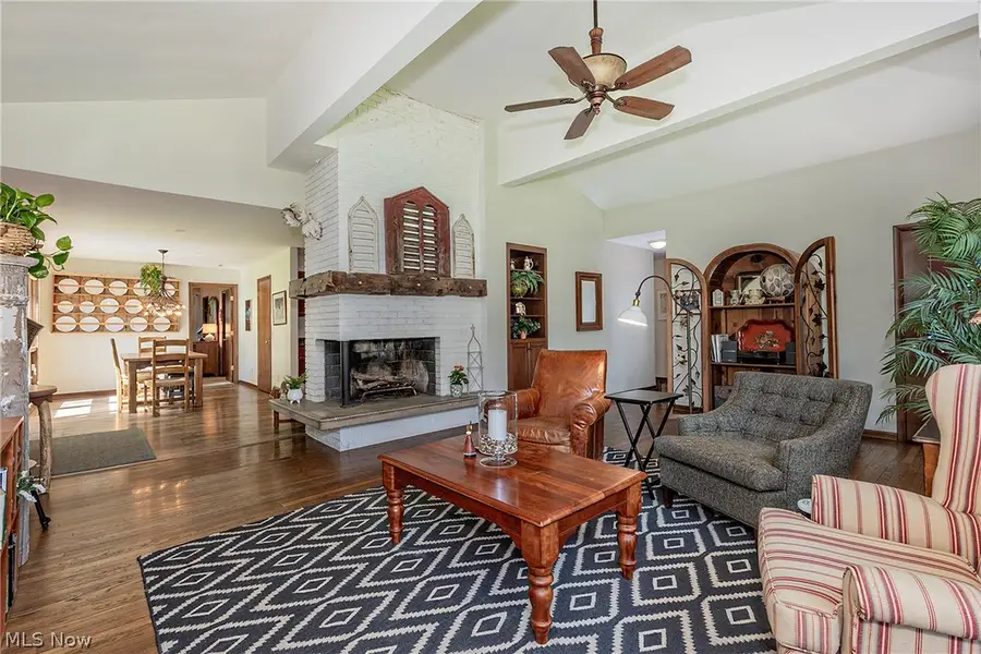 15880 Laurel Road, Chagrin Falls, OH 44022 - #3