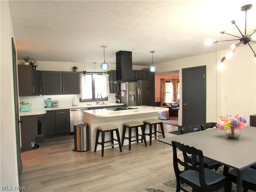 389 Tulip Trail, Wadsworth, OH 44281 - #2