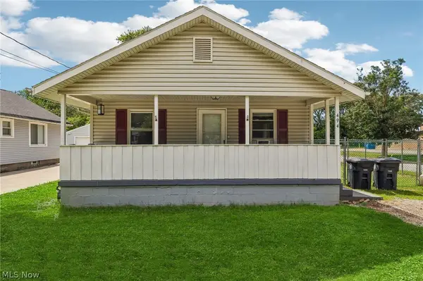 494 Baltimore Avenue, Akron, OH 44306