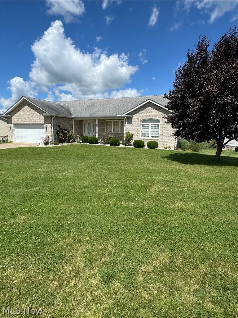 46121 Country Lake Drive, Saint Clairsville, OH 43950 - #1