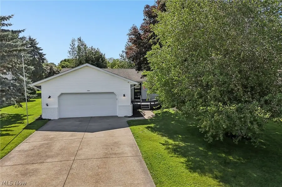 1304 State Road, Wadsworth, OH 44281 - #2