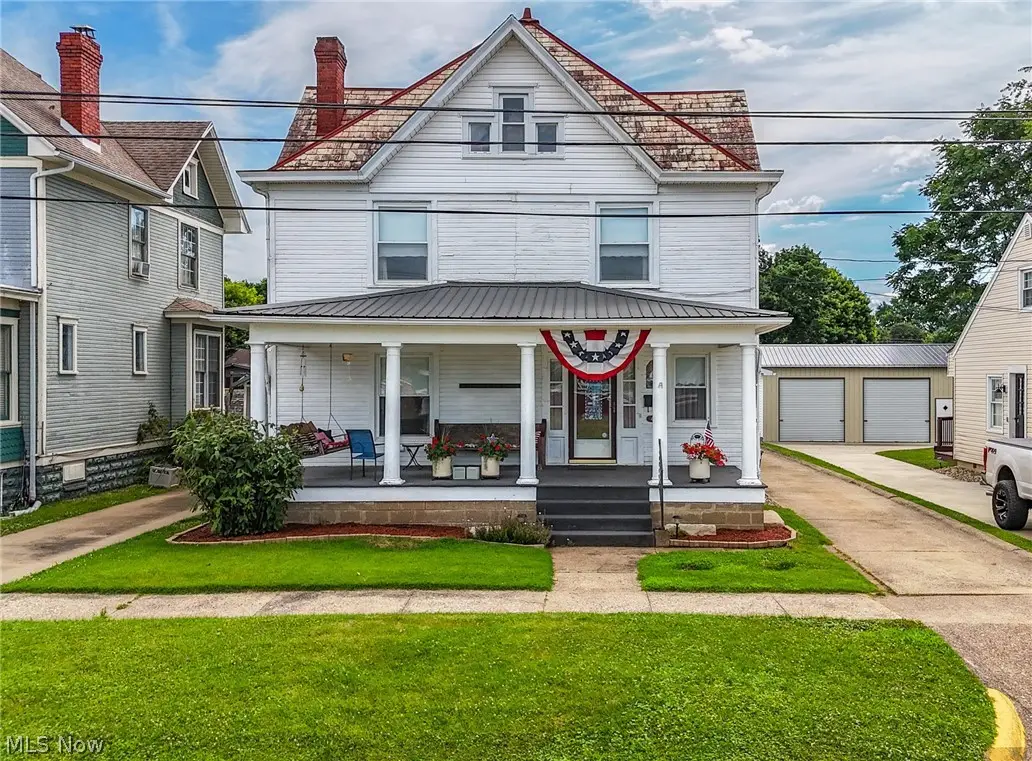419 Williams Avenue, Williamstown, WV 26187 - #1