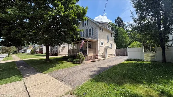 2559 6th Street, Cuyahoga Falls, OH 44221