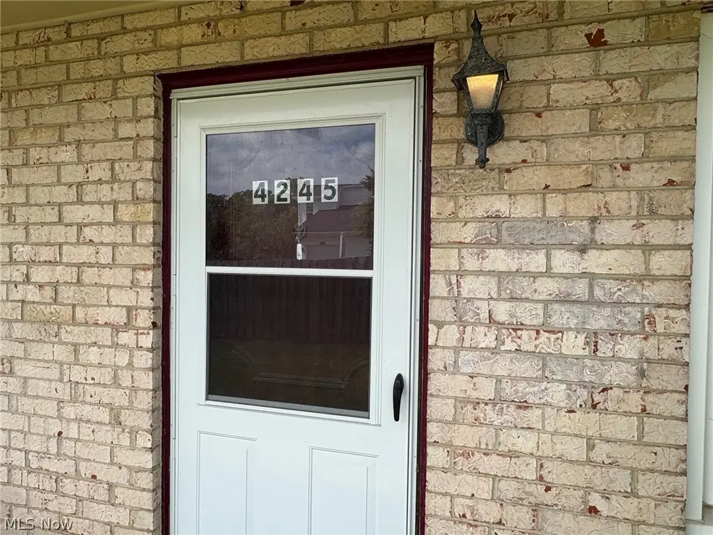 4245 Bennington Boulevard, Brunswick, OH 44212 - #1