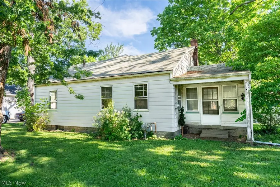 809 Easton Ne Street, Canton, OH 44721 - #3
