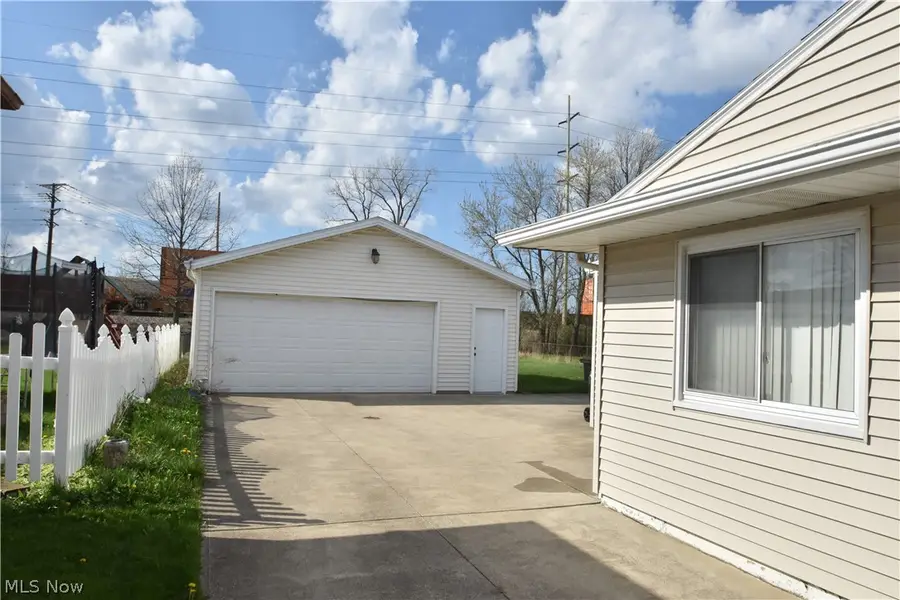 6208 Sylvia Drive, Brook Park, OH 44142 - #3