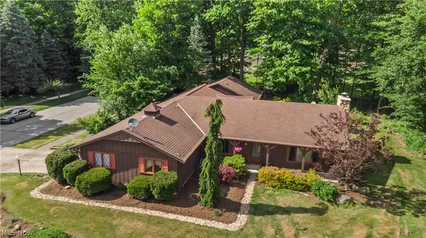 5911 Woodland Drive, North Ridgeville, OH 44039