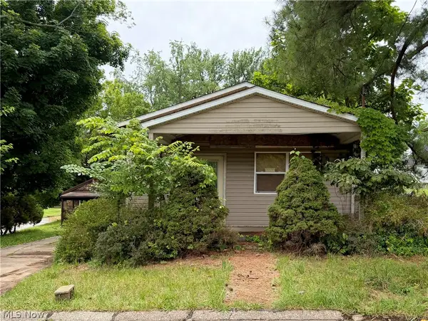 1012 27th Street, Vienna, WV 26105