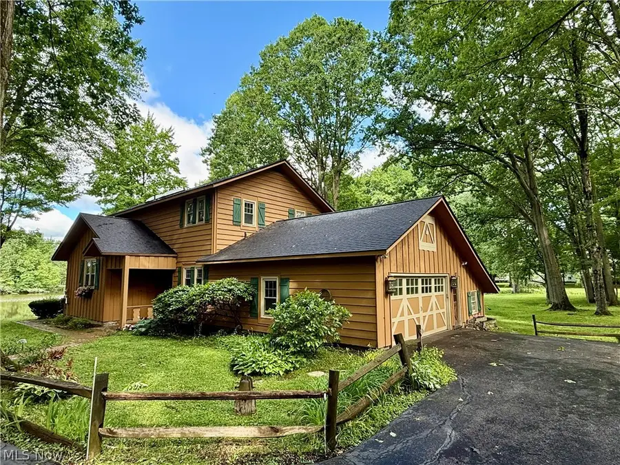 17956 Elliott Drive, Chagrin Falls, OH 44023 - #2