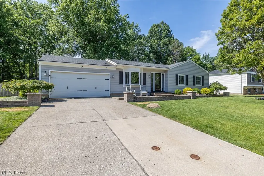 26905 Southwood Lane, Olmsted, OH 44138 - #2