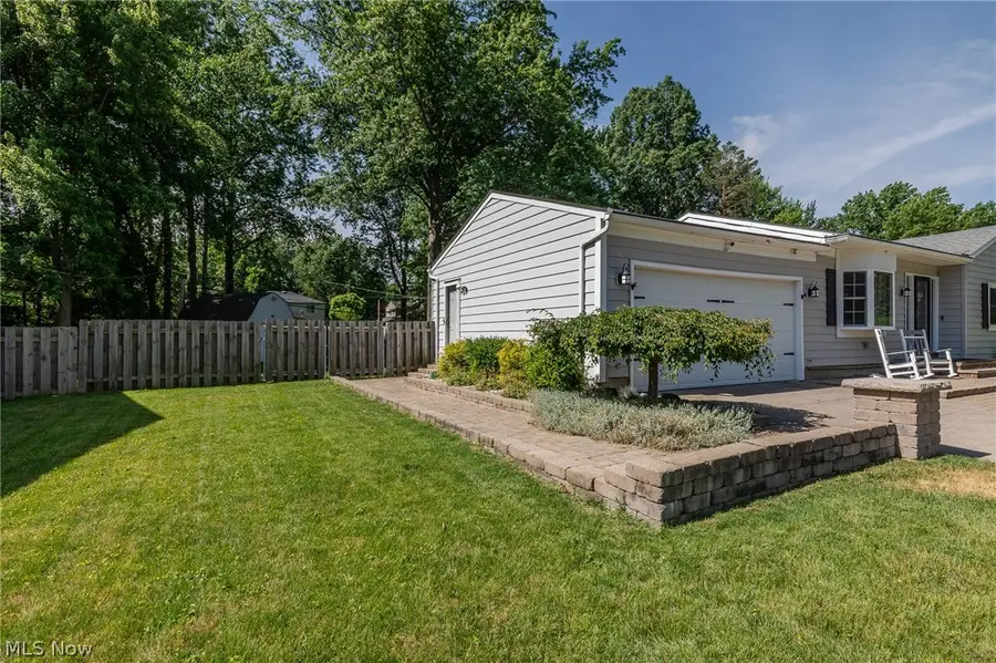 26905 Southwood Lane, Olmsted, OH 44138 - #3