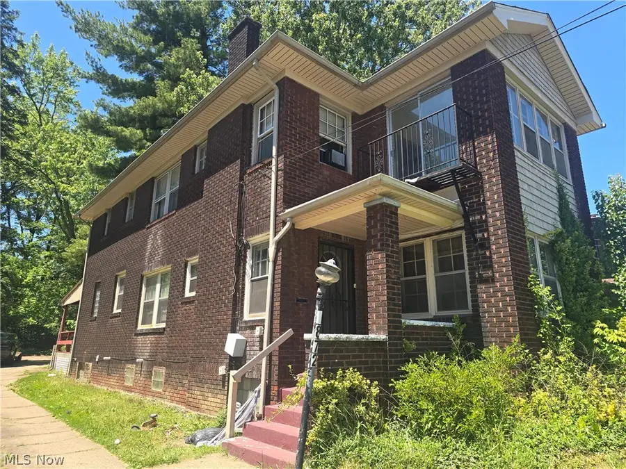 1872 Cordova Avenue, Youngstown, OH 44504 - #2