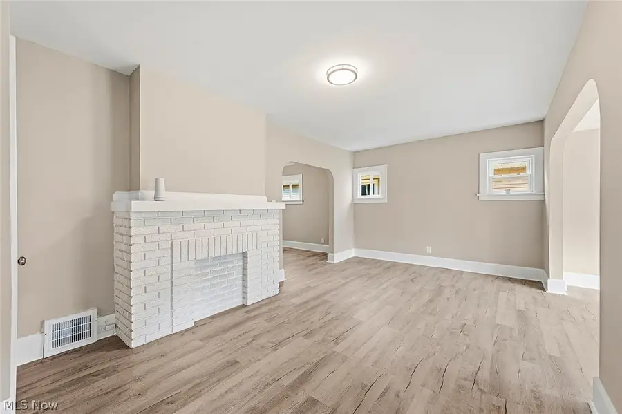 13405 Thornhurst, Garfield Heights, OH 44105 - #3