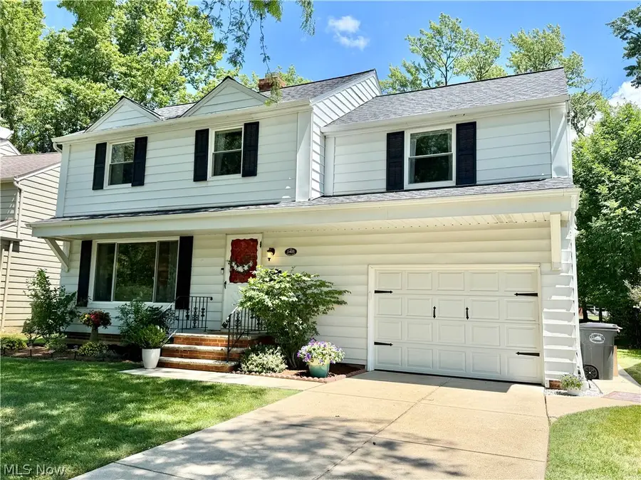 1403 Croyden Road, Lyndhurst, OH 44124 - #2