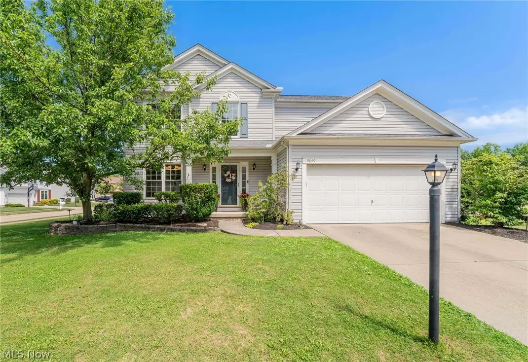 9049 Wynford Lane, Olmsted, OH 44138 - #1