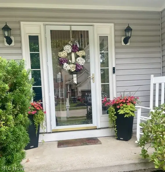 9049 Wynford Lane, Olmsted, OH 44138 - #3