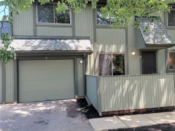 35101 S Turtle Trail #A, Willoughby, OH 44094