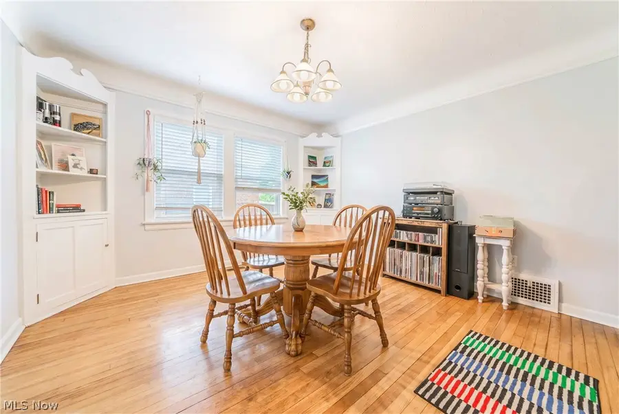 15506 Lydian Avenue, Cleveland, OH 44111 - #3