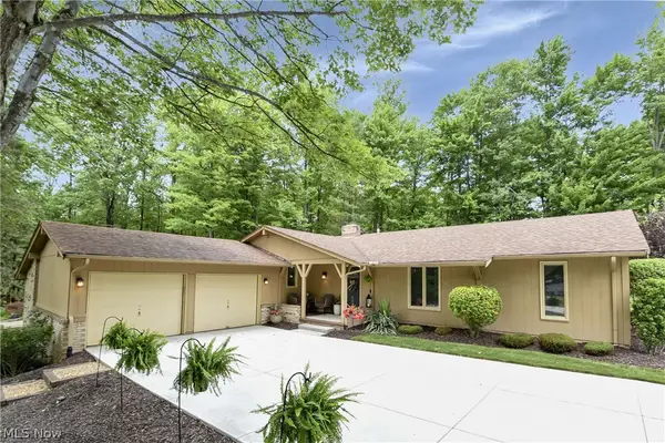 11344 Fawn Meadow Lane, Strongsville, OH 44149