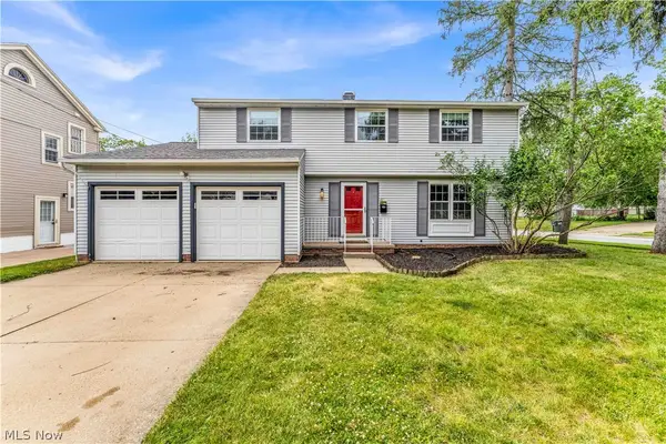 47 Southwick Drive, Bedford, OH 44146