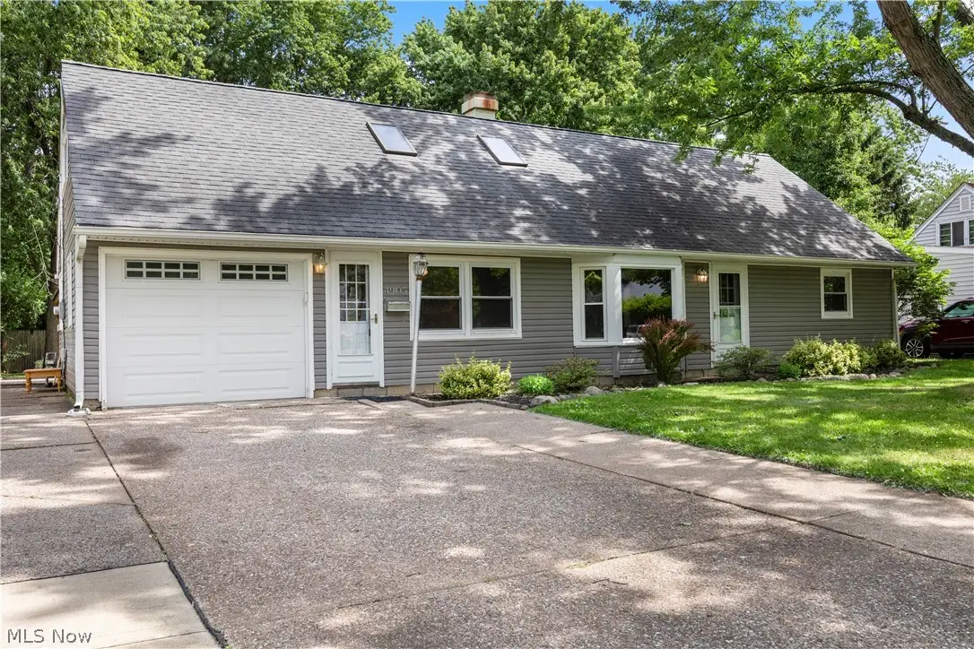 4905 Pinewood Drive, Sheffield Lake, OH 44054 - #1