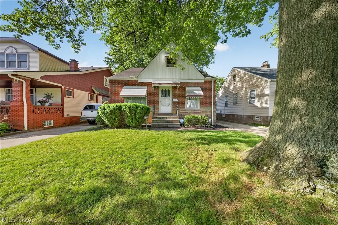 8122 Fernhill Avenue, Parma, OH 44129 - #1