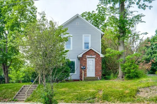 340 Crosby Street, Akron, OH 44303