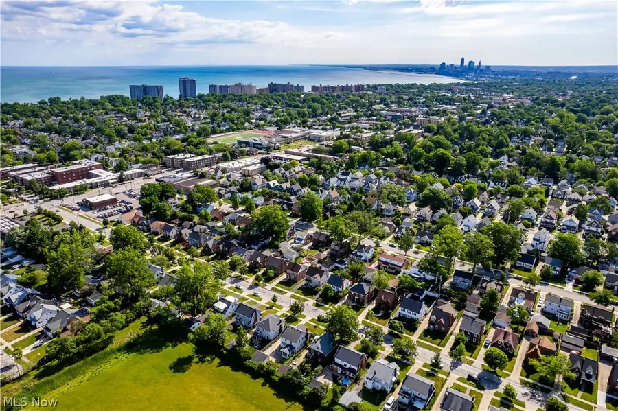 1500 Bunts Avenue, Lakewood, OH 44107 - #3