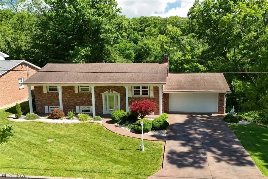328 Country Club Blvd, Weirton, WV 26062 - #3