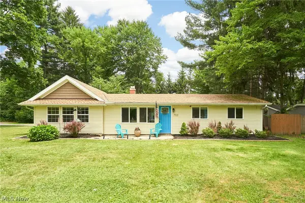 7903 Stoneridge Road, Macedonia, OH 44056