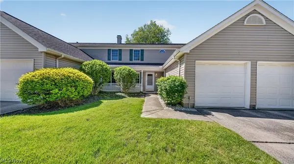 20745 Sun Meadow Trail, Strongsville, OH 44149
