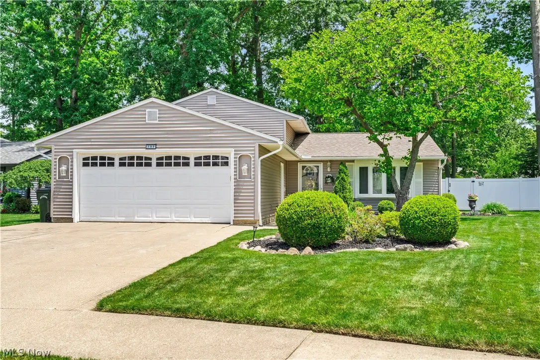 755 Bedford Avenue, Elyria, OH 44035 - #1