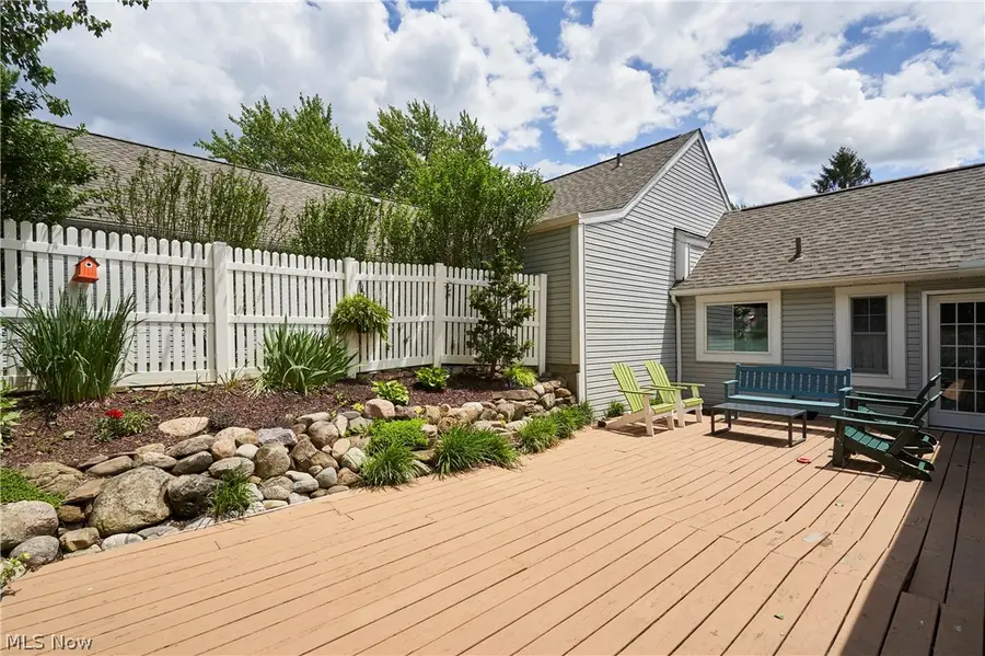 885 Kenton Court, Akron, OH 44313 - #3