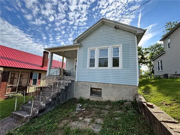 809 Garfield Avenue, Marietta, OH 45750