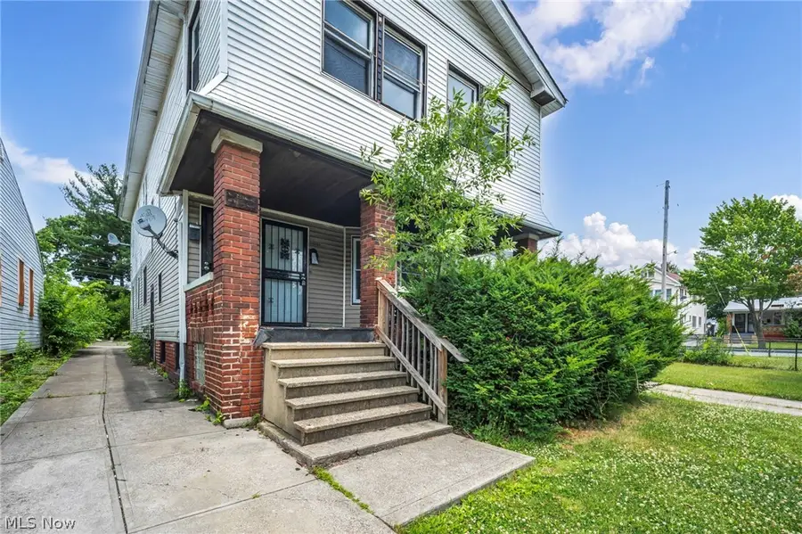 11717 Gay Avenue, Cleveland, OH 44105 - #2